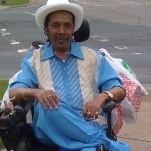 Meet your Posher, Ray